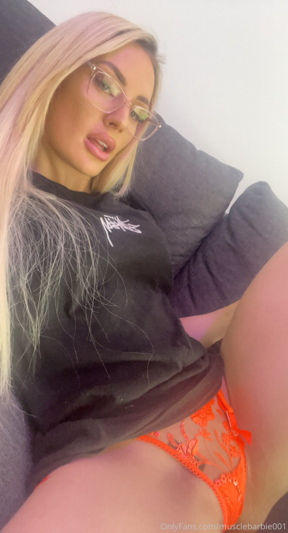 Photo by musclebarbie001 published on October 13,2023 00:48:40 - BestThots