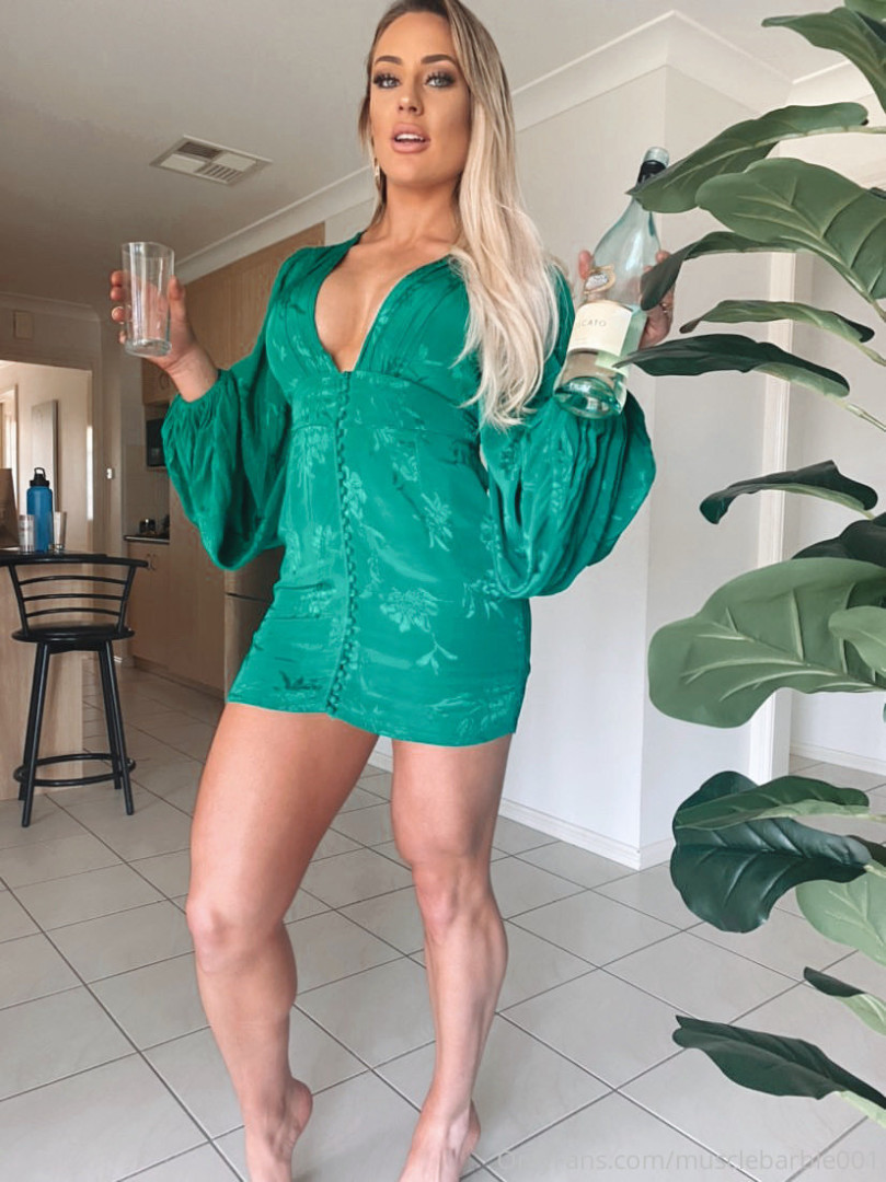 Photo by musclebarbie001 published on October 13,2023 03:26:07 - BestThots