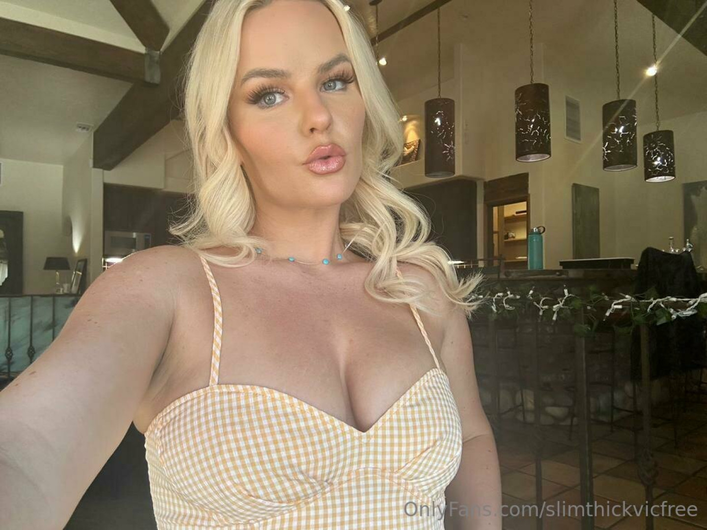 Photo by slimthickvicfree published on October 13,2023 22:17:05 - BestThots