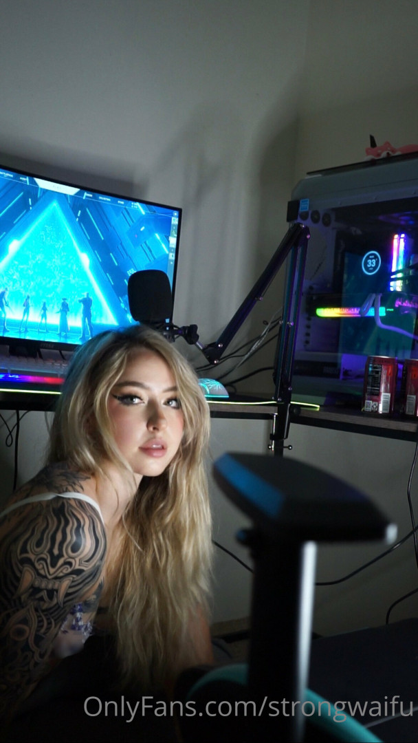 Photo by strongwaifu published on May 17,2023 13:38:13 - BestThots