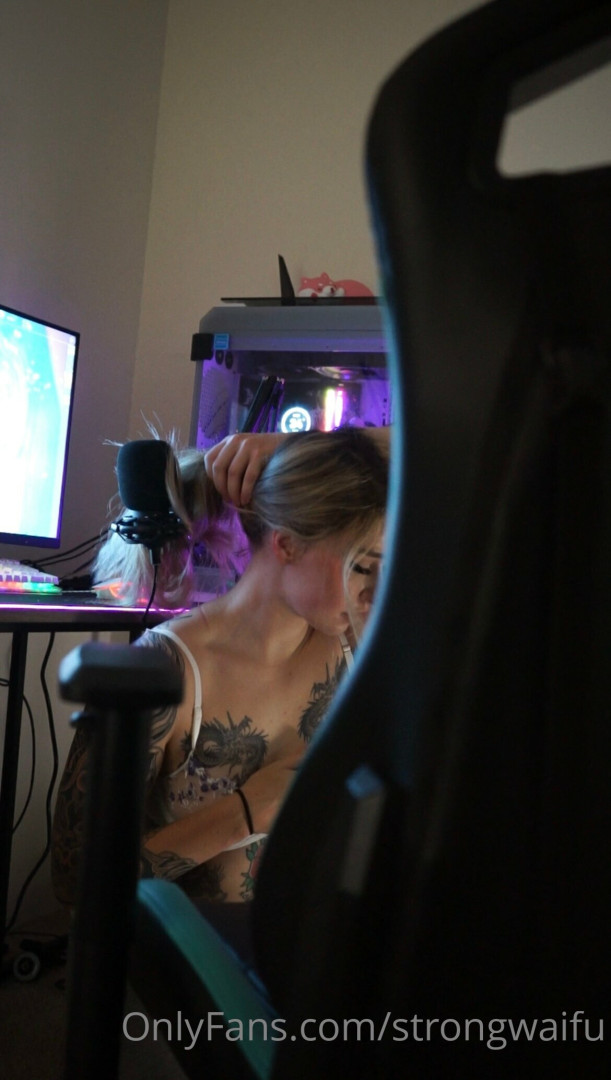 Photo by strongwaifu published on May 17,2023 13:38:43 - BestThots