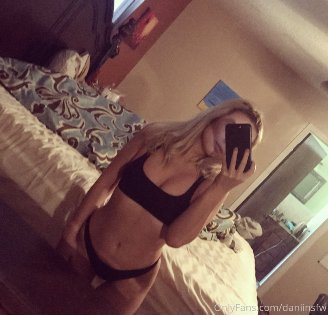 Photo by daniinsfw published on May 28,2023 11:10:02 - BestThots