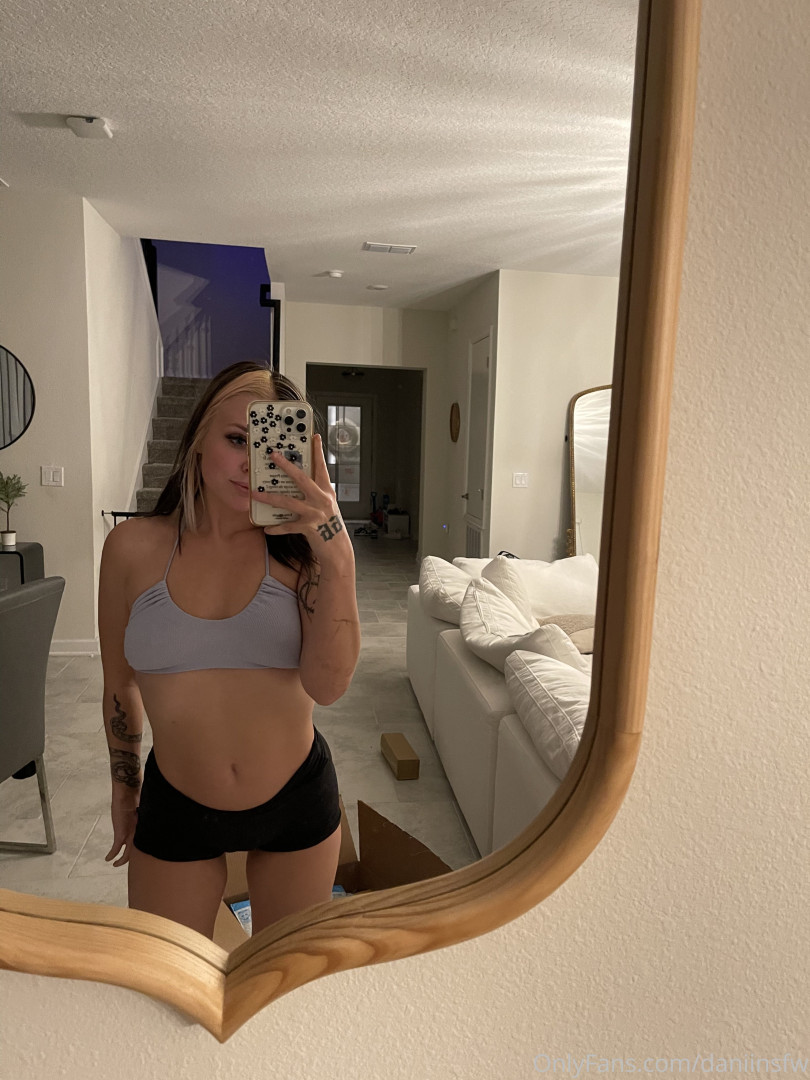 Photo by daniinsfw published on May 28,2023 11:10:42 - BestThots