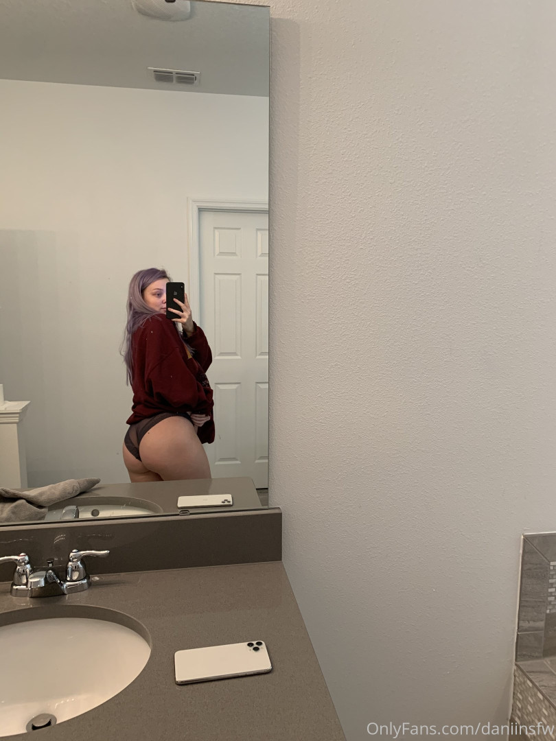 Photo by daniinsfw published on May 28,2023 11:13:07 - BestThots