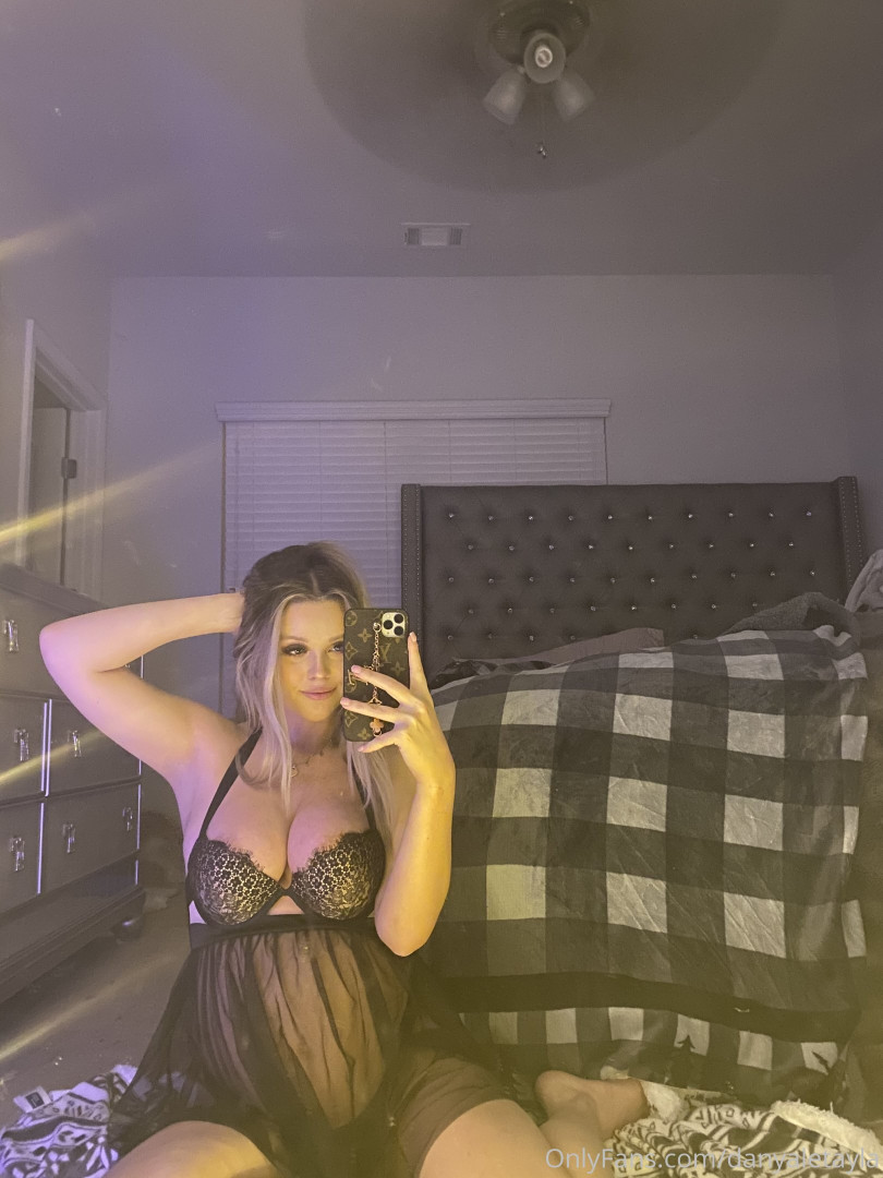 Photo by daniinsfw published on May 28,2023 11:13:27 - BestThots