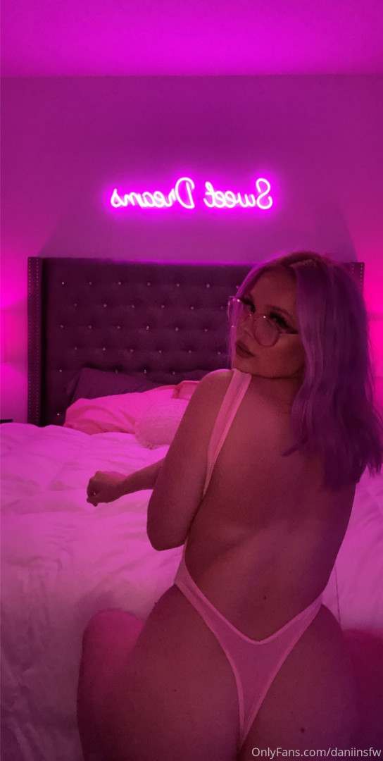 Photo by daniinsfw published on May 28,2023 11:13:37 - BestThots