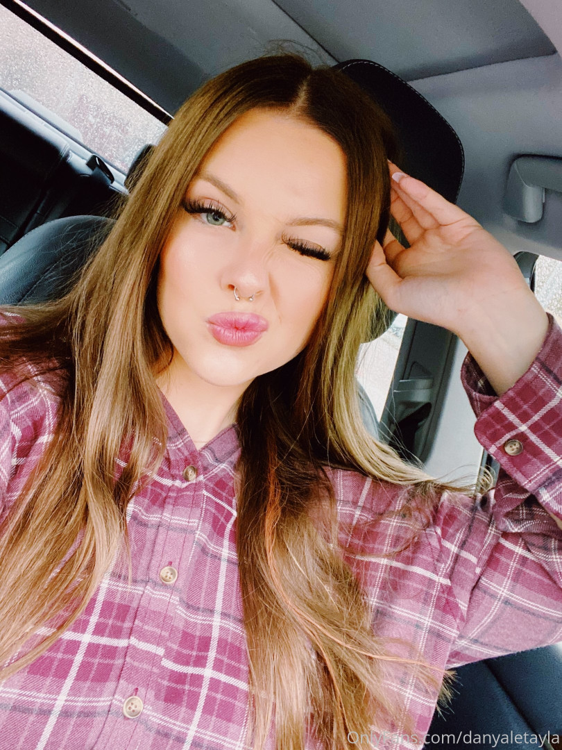 Photo by daniinsfw published on May 28,2023 11:13:58 - BestThots