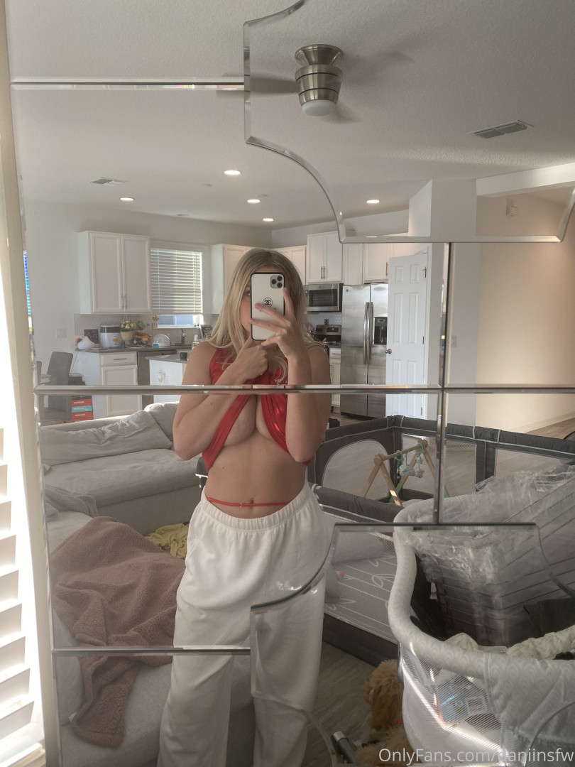 Photo by daniinsfw published on May 28,2023 11:14:58 - BestThots