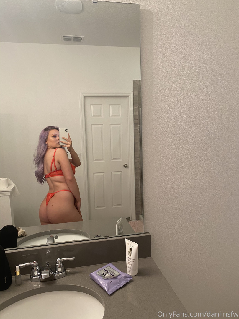 Photo by daniinsfw published on May 28,2023 11:18:13 - BestThots