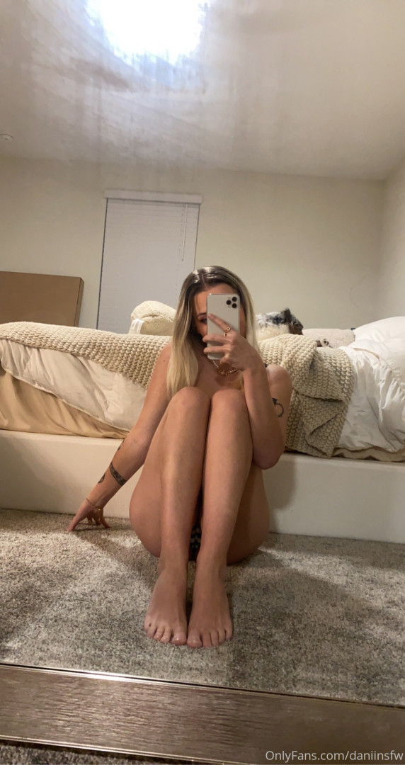 Photo by daniinsfw published on May 28,2023 11:19:08 - BestThots