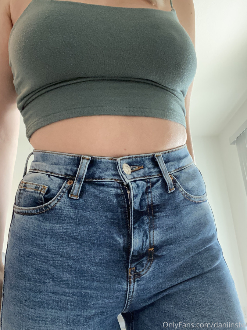 Photo by daniinsfw published on May 28,2023 11:19:27 - BestThots