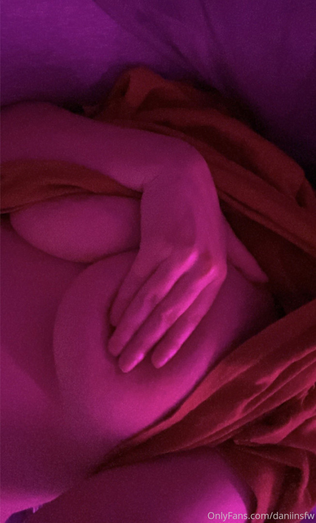 Photo by daniinsfw published on May 28,2023 11:20:37 - BestThots