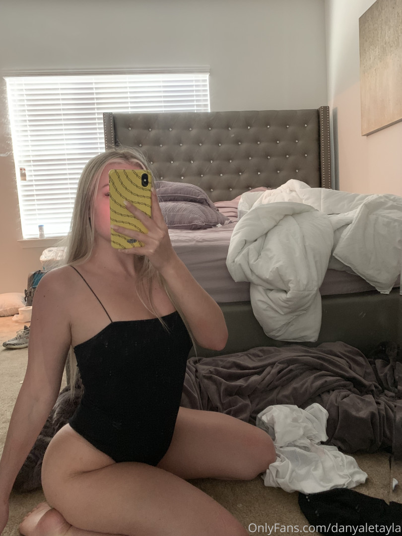 Photo by daniinsfw published on May 28,2023 11:23:25 - BestThots