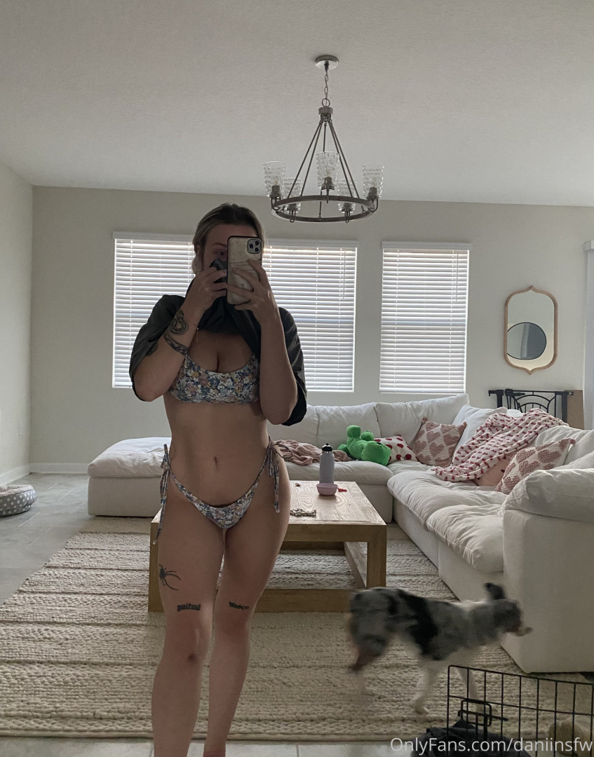 Photo by daniinsfw published on May 28,2023 11:29:49 - BestThots