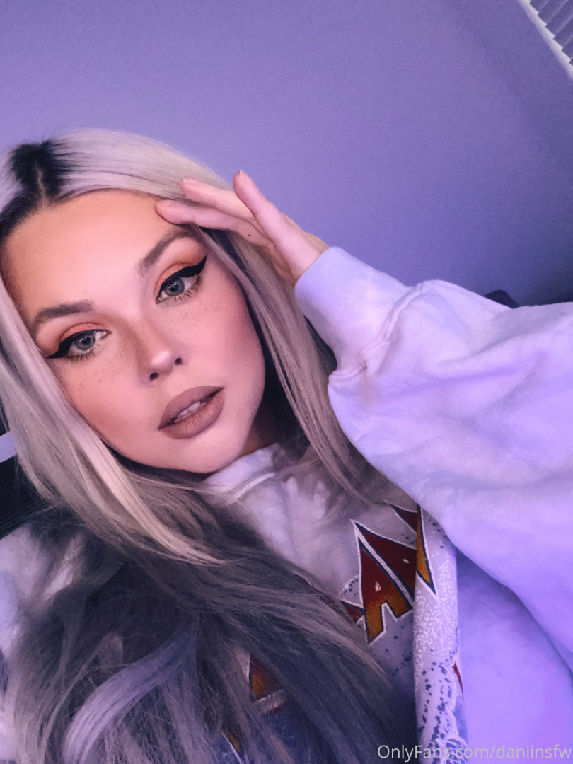 Photo by daniinsfw published on May 28,2023 11:29:57 - BestThots