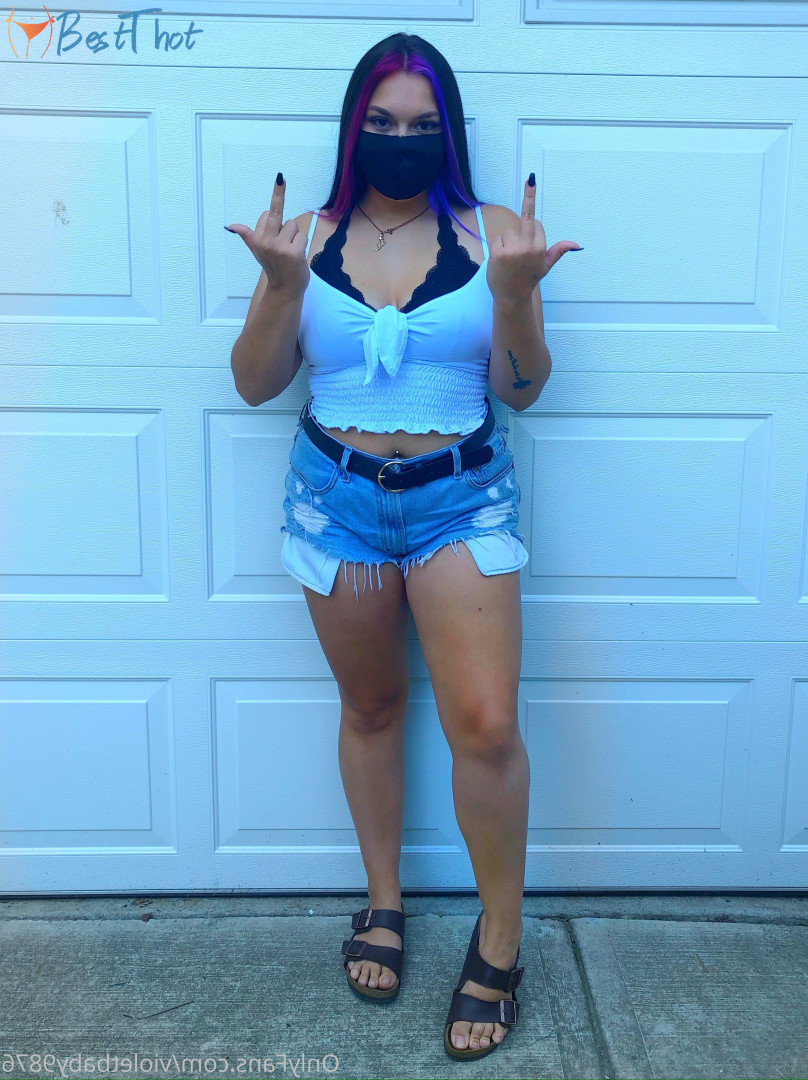 Photo by violetbaby9876 published on December 16,2024 19:07:51 - BestThots