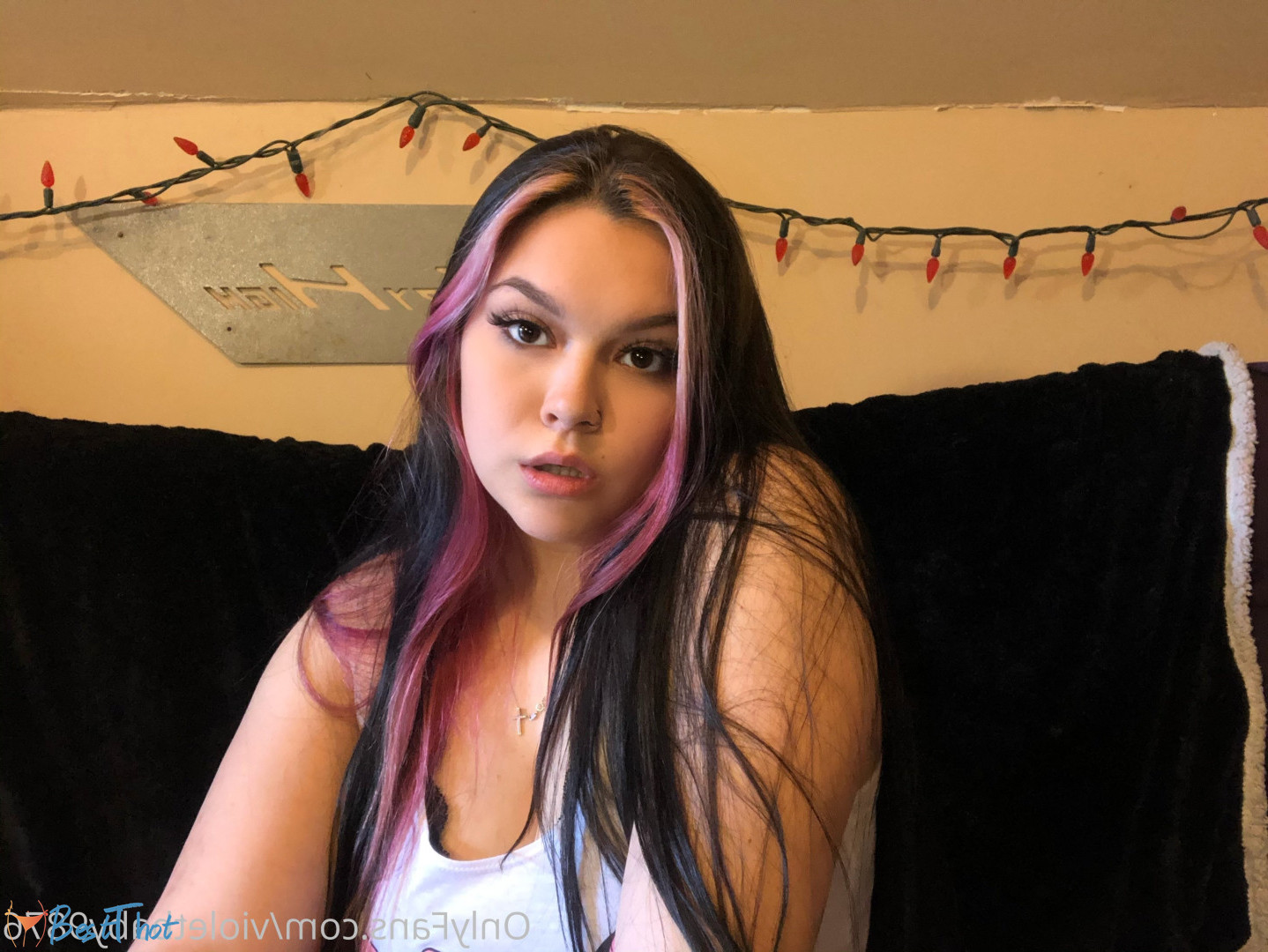 Photo by violetbaby9876 published on December 16,2024 20:05:29 - BestThots