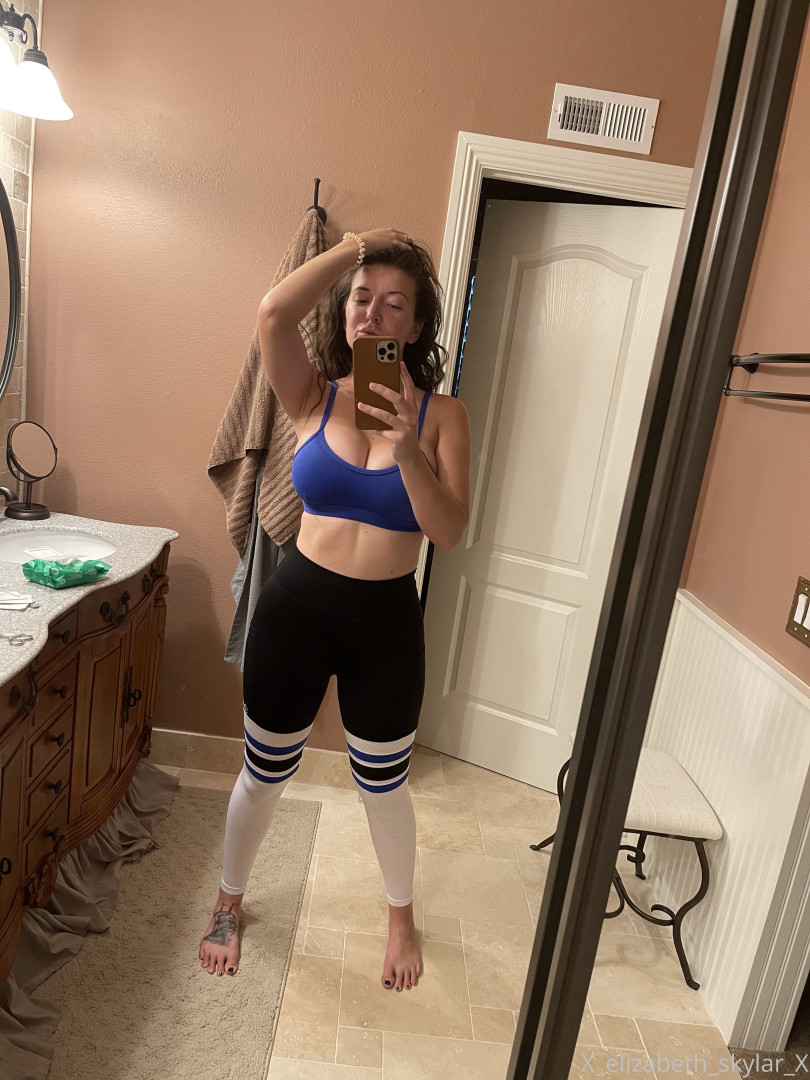 Photo by xelizabethskylarx published on May 16,2023 13:18:56 - BestThots