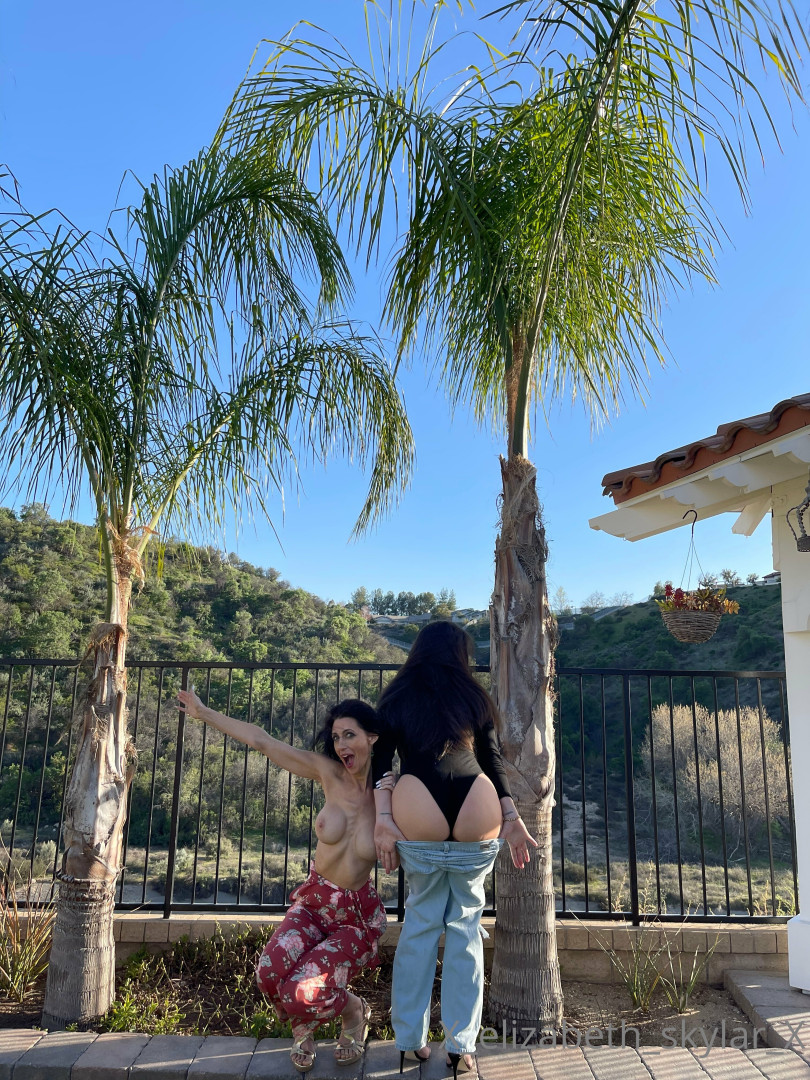 Photo by xelizabethskylarx published on May 16,2023 13:20:52 - BestThots