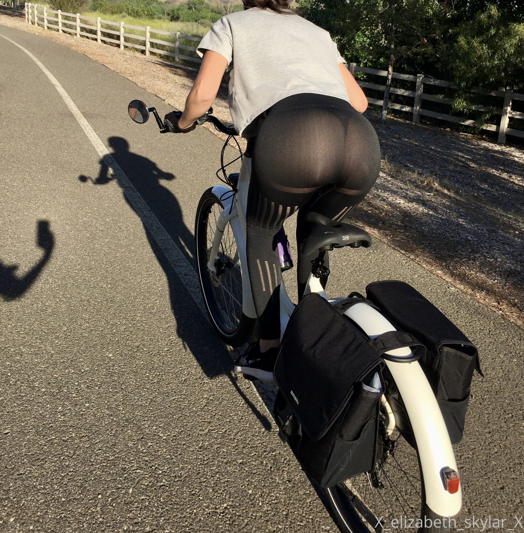 Photo by xelizabethskylarx published on May 16,2023 13:21:37 - BestThots