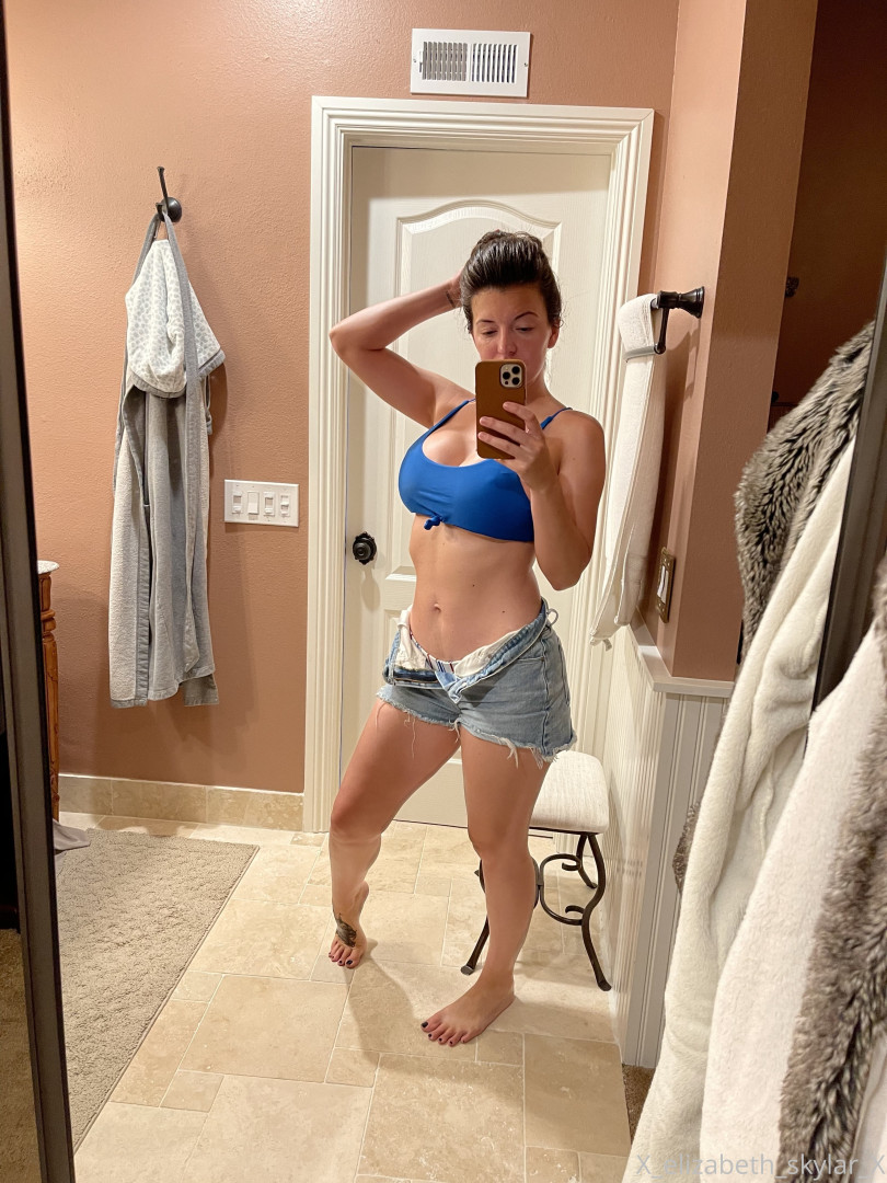 Photo by xelizabethskylarx published on May 16,2023 13:23:01 - BestThots