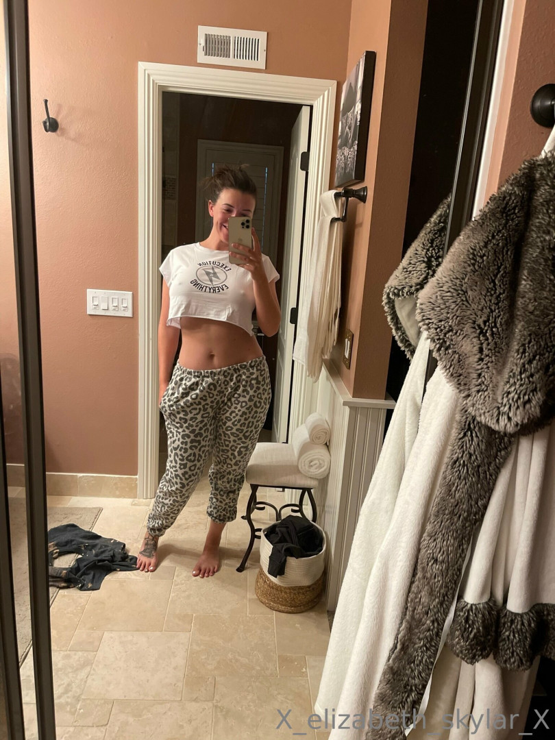 Photo by xelizabethskylarx published on May 16,2023 13:23:52 - BestThots