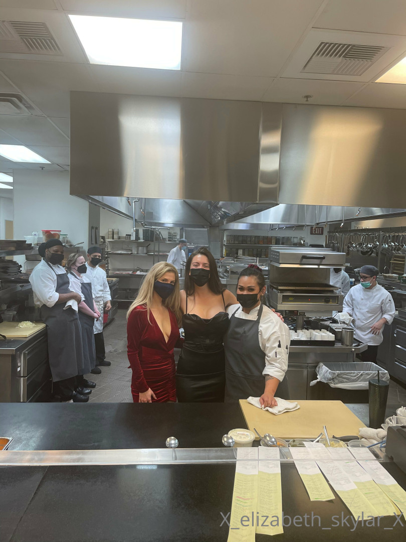 Photo by xelizabethskylarx published on May 16,2023 13:25:51 - BestThots