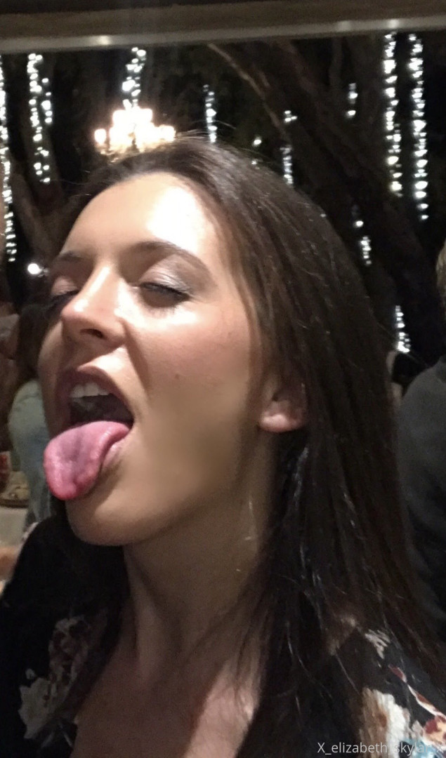 Photo by xelizabethskylarx published on May 16,2023 13:26:41 - BestThots