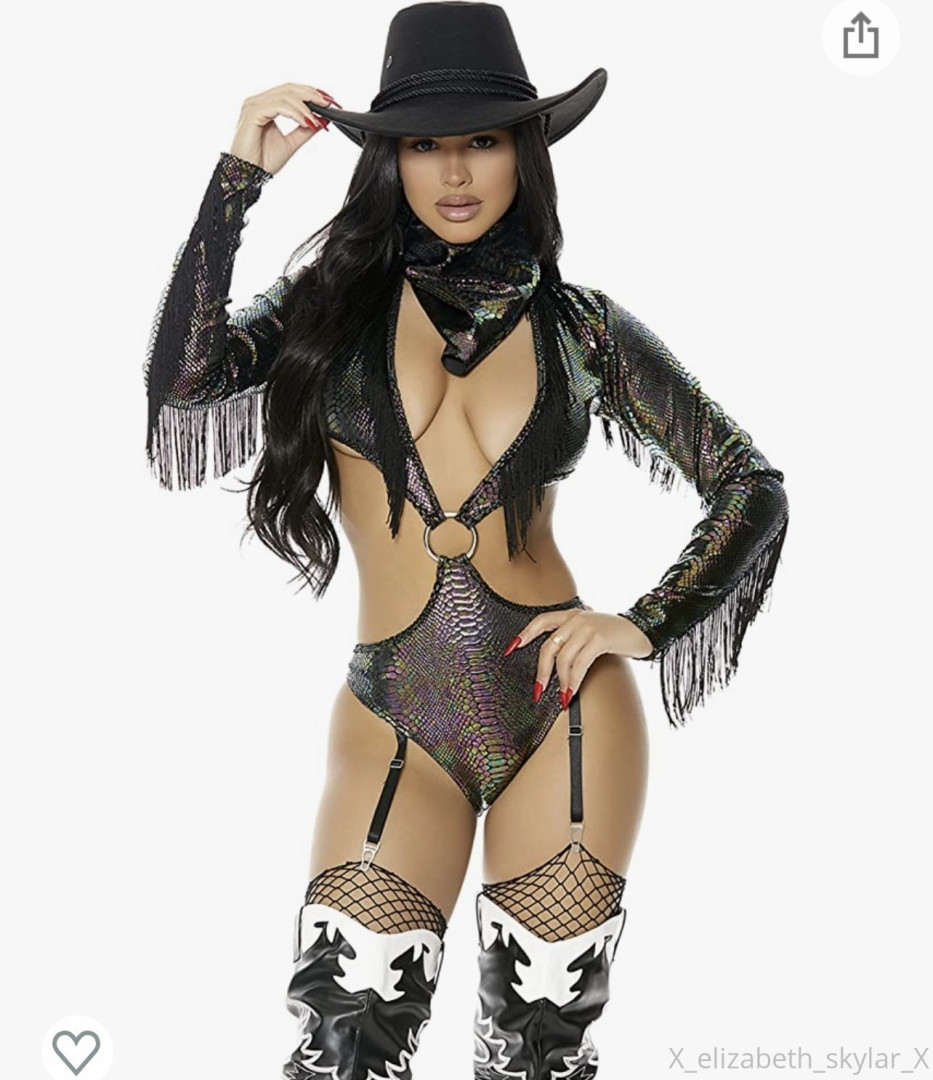 Photo by xelizabethskylarx published on May 16,2023 13:28:11 - BestThots