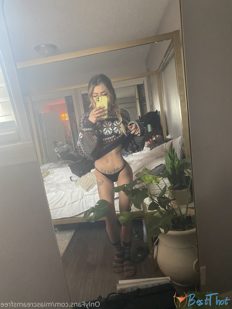Photo by miascreamsfree published on December 18,2024 05:06:19 - BestThots