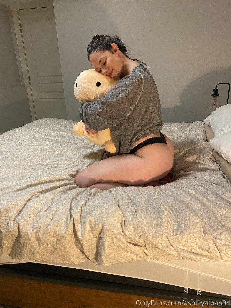 Photo by ashleyalban94 published on November 24,2023 17:26:10 - BestThots
