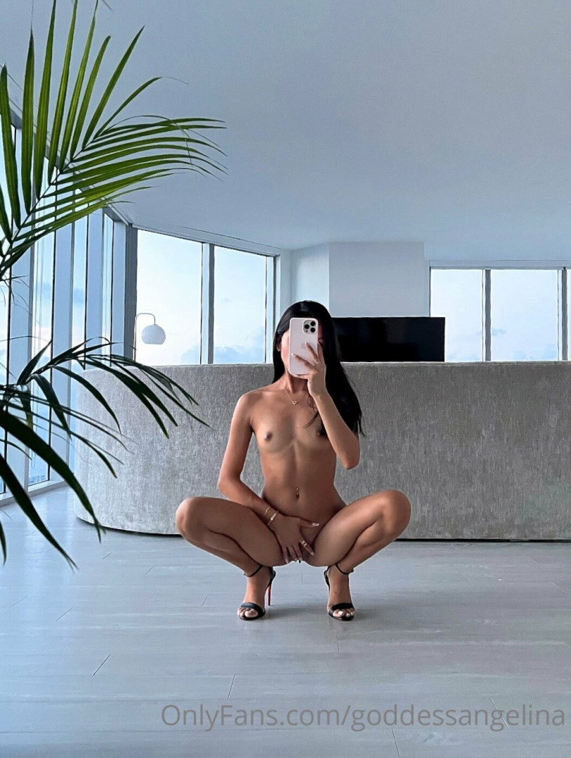 Photo by goddessangelina published on August 31,2023 18:41:48 - BestThots