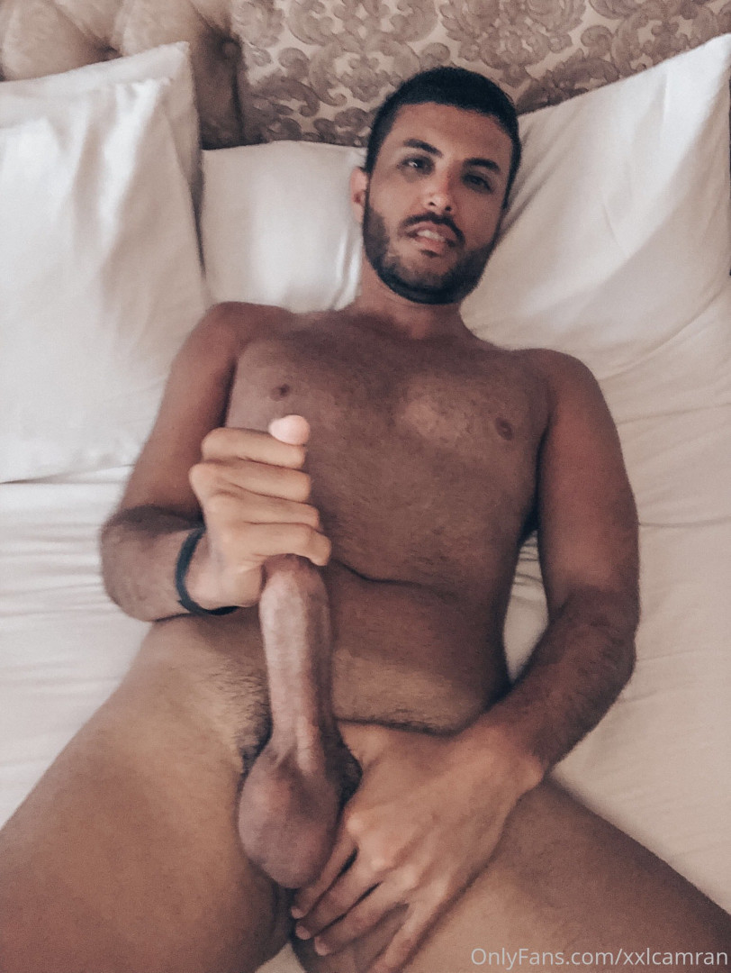 Photo by xxlcamran published on May 15,2023 20:19:00 - BestThots