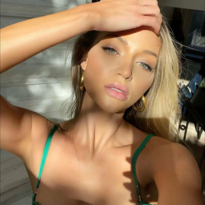 erikacostell #2496336