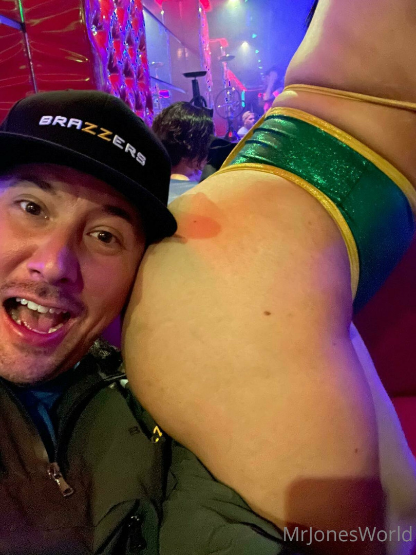 Photo by jessyjonesxxx published on October 14,2023 03:59:02 - BestThots