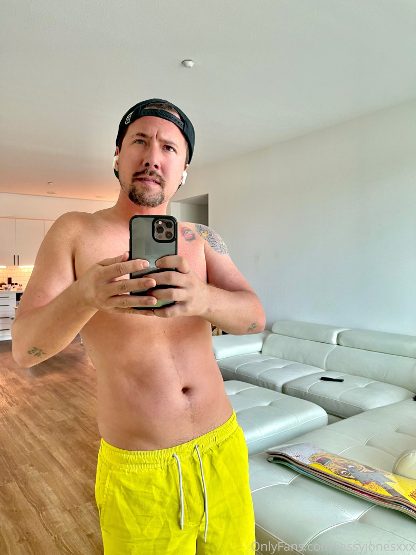 Photo by jessyjonesxxx published on October 14,2023 05:16:08 - BestThots