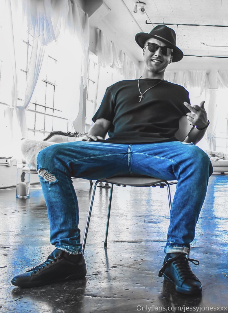 Photo by jessyjonesxxx published on October 14,2023 05:35:50 - BestThots