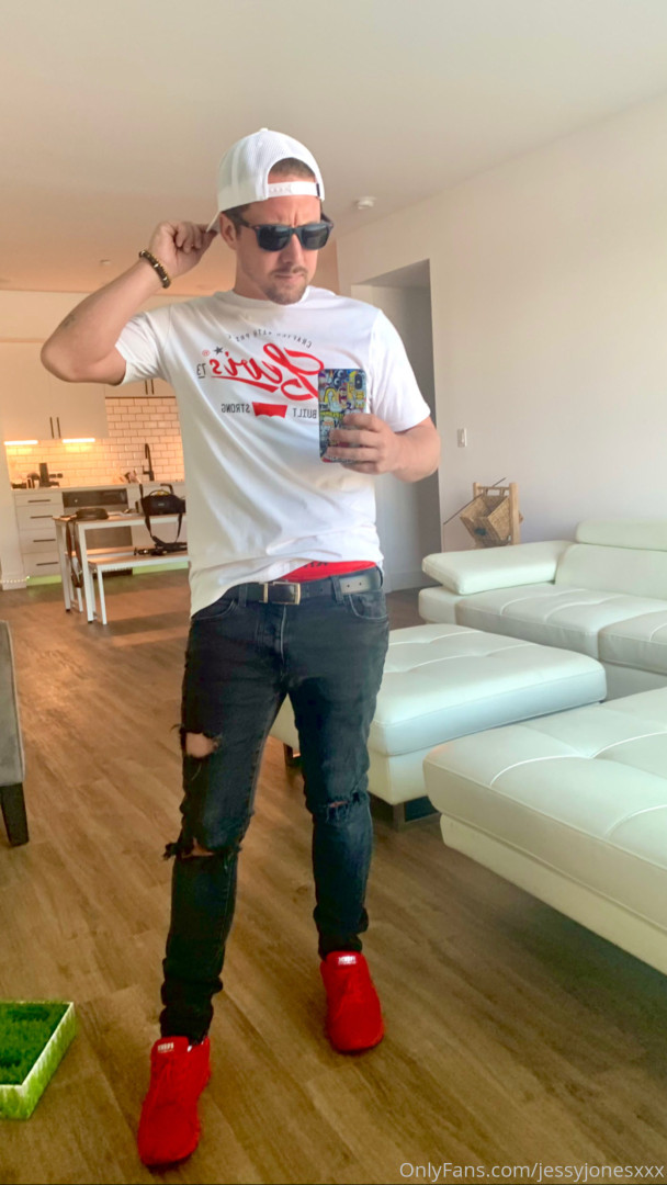 Photo by jessyjonesxxx published on October 14,2023 05:51:48 - BestThots