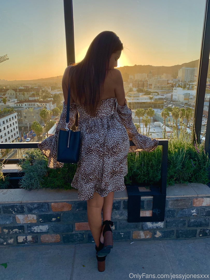 Photo by jessyjonesxxx published on October 14,2023 09:46:14 - BestThots