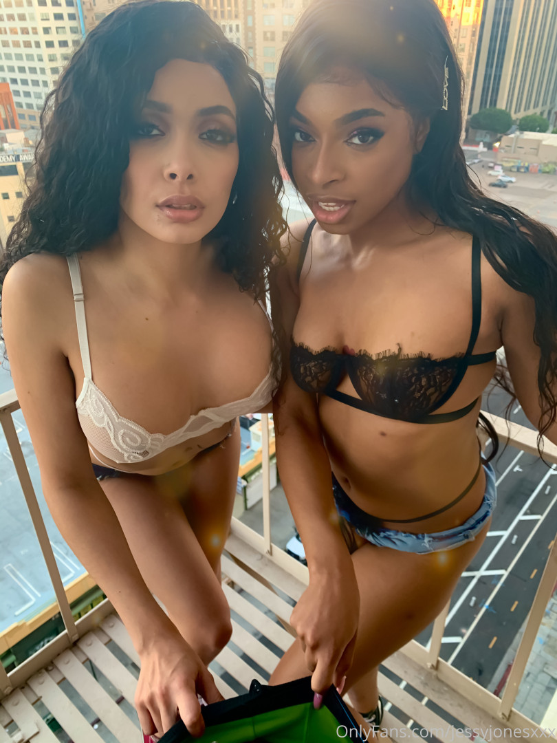 Photo by jessyjonesxxx published on October 14,2023 11:17:42 - BestThots