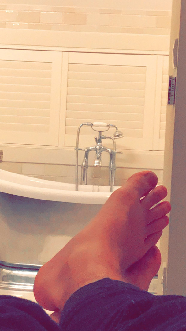 Photo by jessyjonesxxx published on October 14,2023 12:20:30 - BestThots