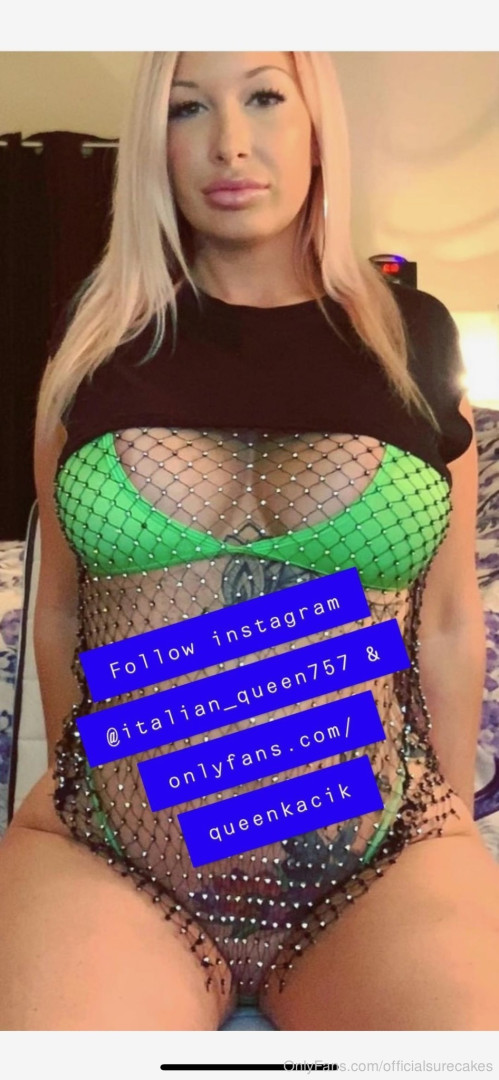Photo by supercakes published on October 16,2023 11:58:21 - BestThots