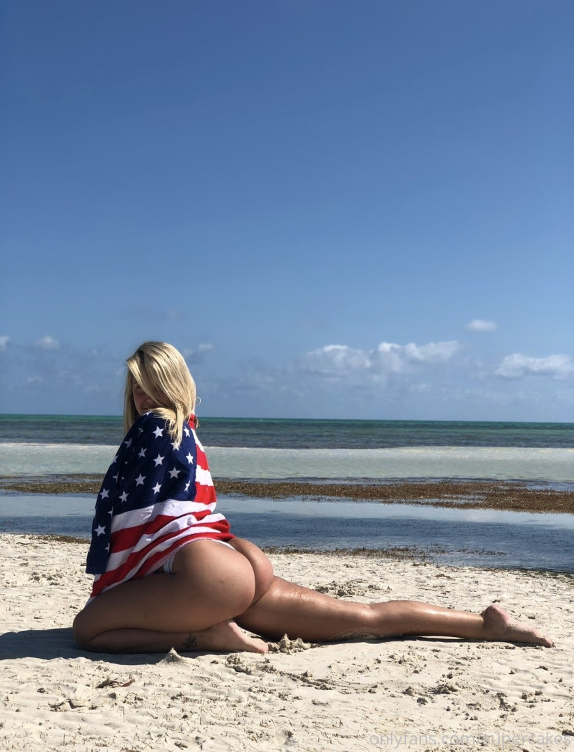 Photo by supercakes published on October 16,2023 13:10:27 - BestThots