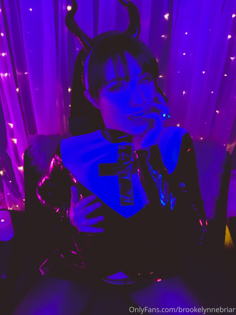 Photo by brookelynnebriar published on January 4,2024 00:11:40 - BestThots