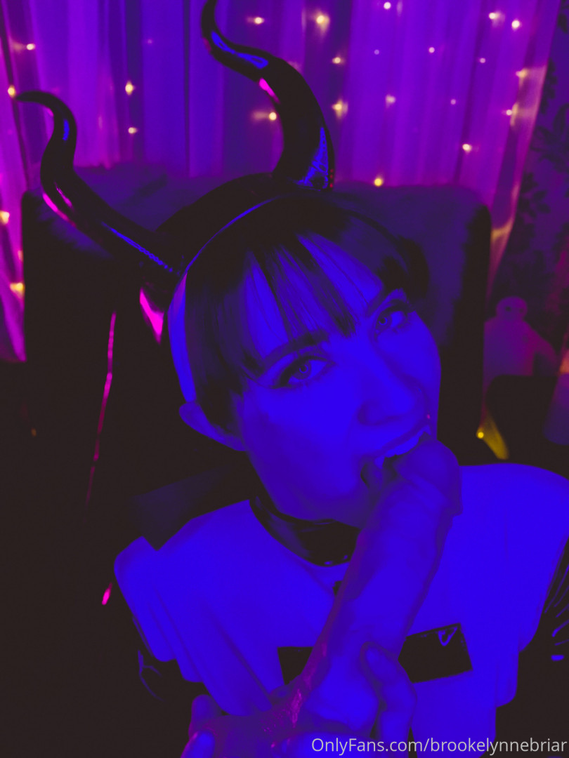 Photo by brookelynnebriar published on January 4,2024 00:13:07 - BestThots