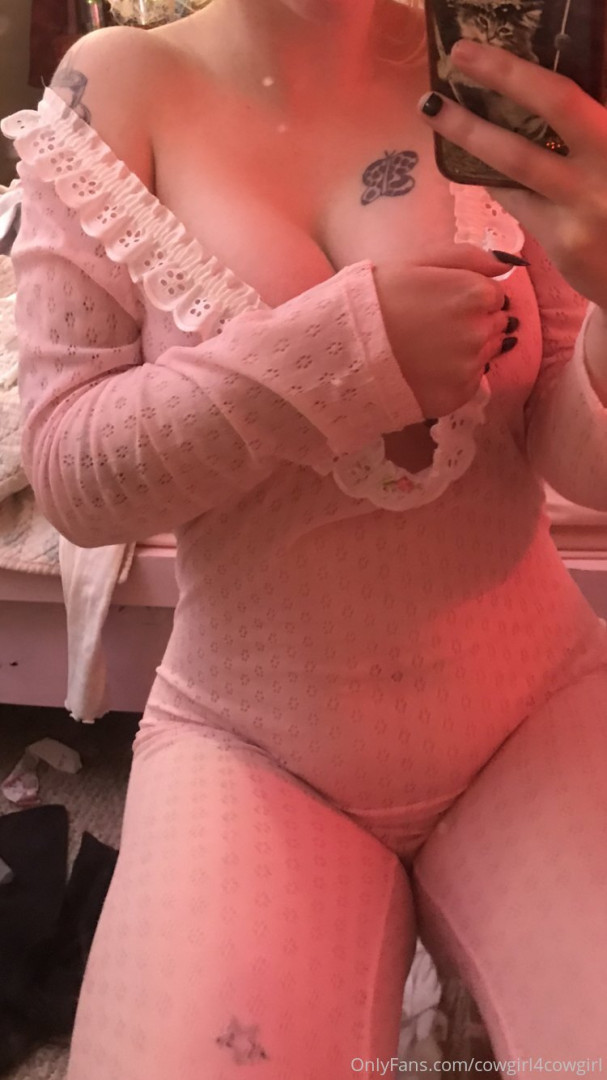 Photo by cowgirl4cowgirl published on June 28,2023 13:55:02 - BestThots