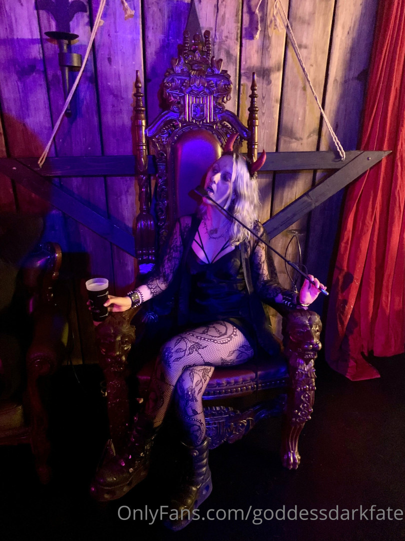 Photo by goddessdarkfate published on October 13,2023 12:42:41 - BestThots