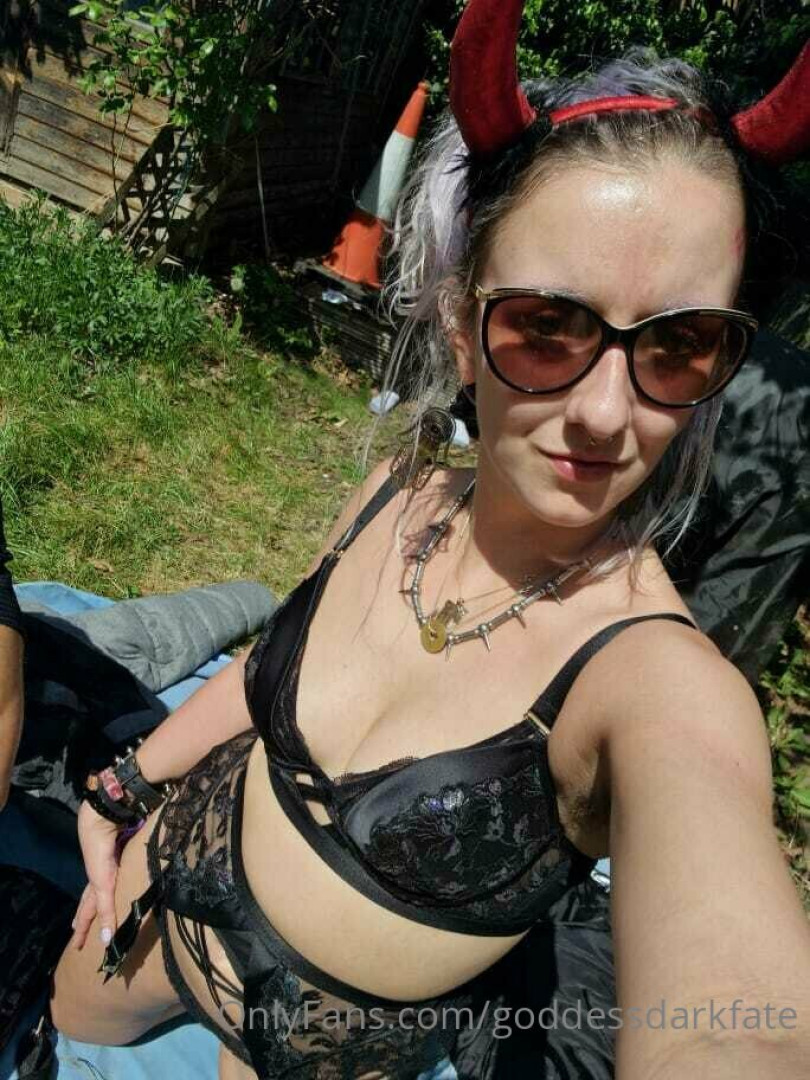 Photo by goddessdarkfate published on October 13,2023 12:44:06 - BestThots