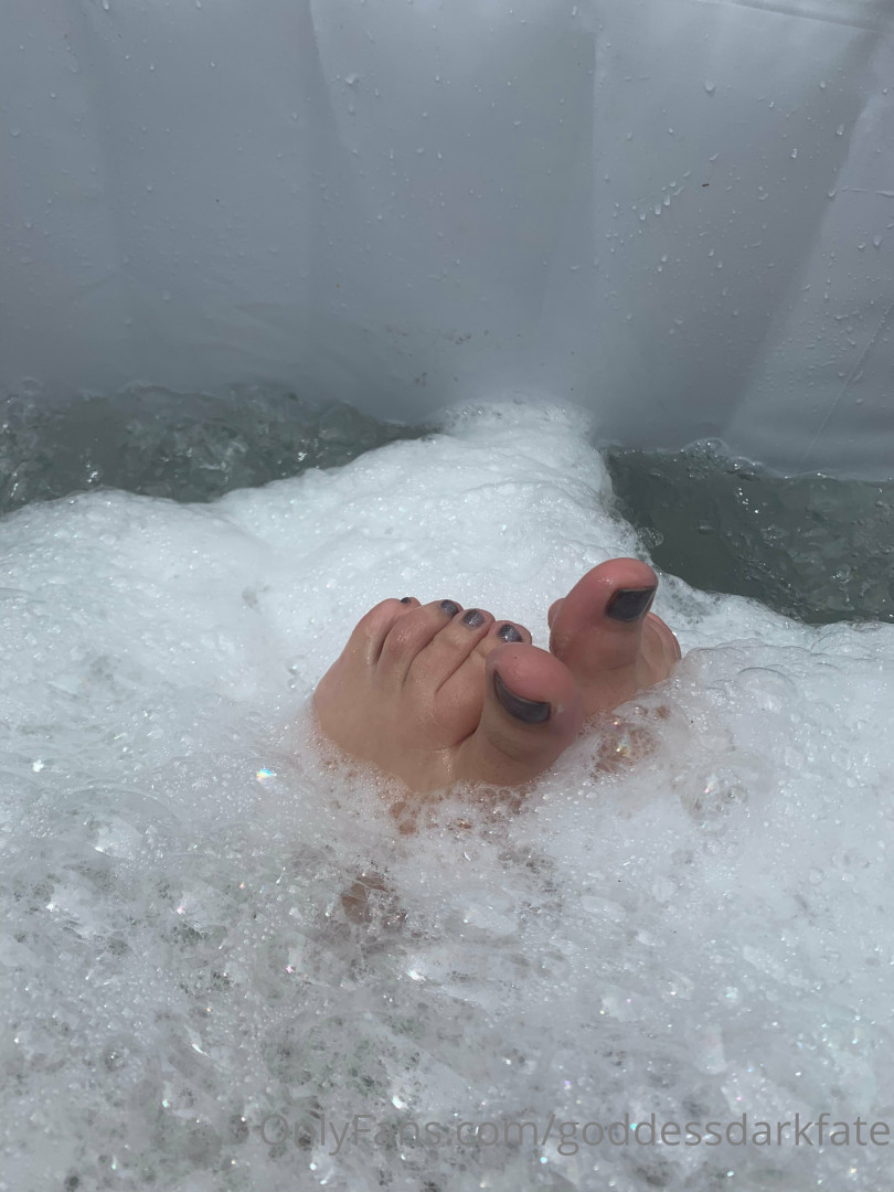 Photo by goddessdarkfate published on October 13,2023 12:51:19 - BestThots