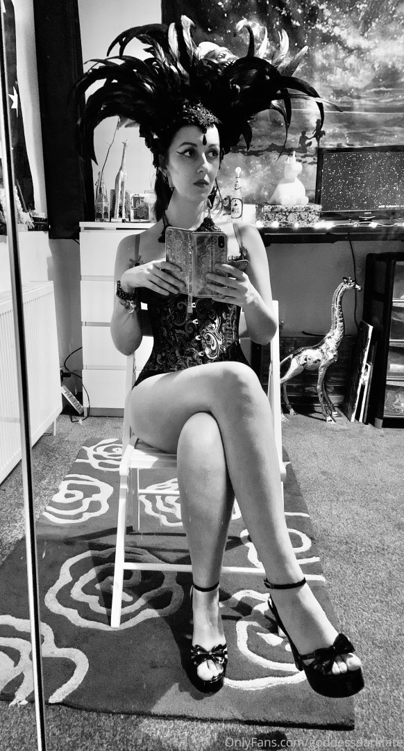 Photo by goddessdarkfate published on October 13,2023 13:10:23 - BestThots